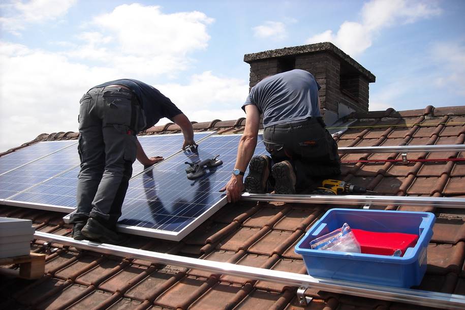 Tudo que você precisa saber sobre energia solar para casas