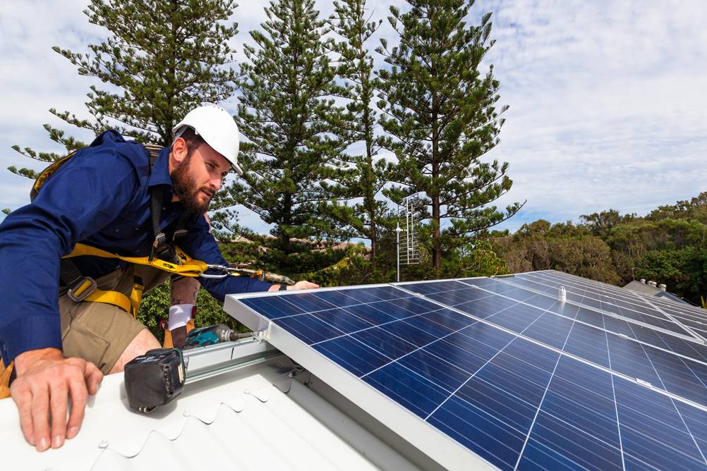 Energia Solar Características - como Economizar na Conta de Luz